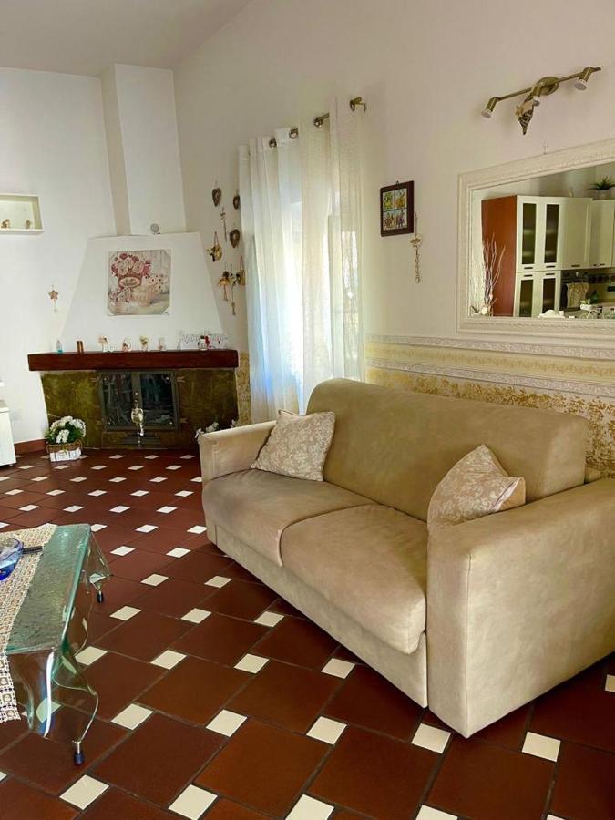 شقة Holiday House Il Castello Di Anna Vietri المظهر الخارجي الصورة